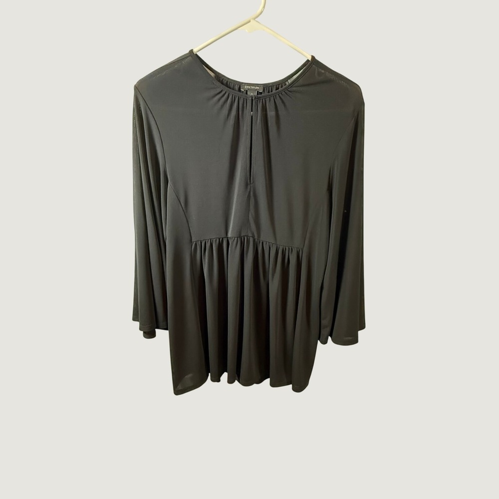 Ann Taylor Black Bell Sleeve Peplum Tunic Top Keyhole Neck Jersey Knit Small